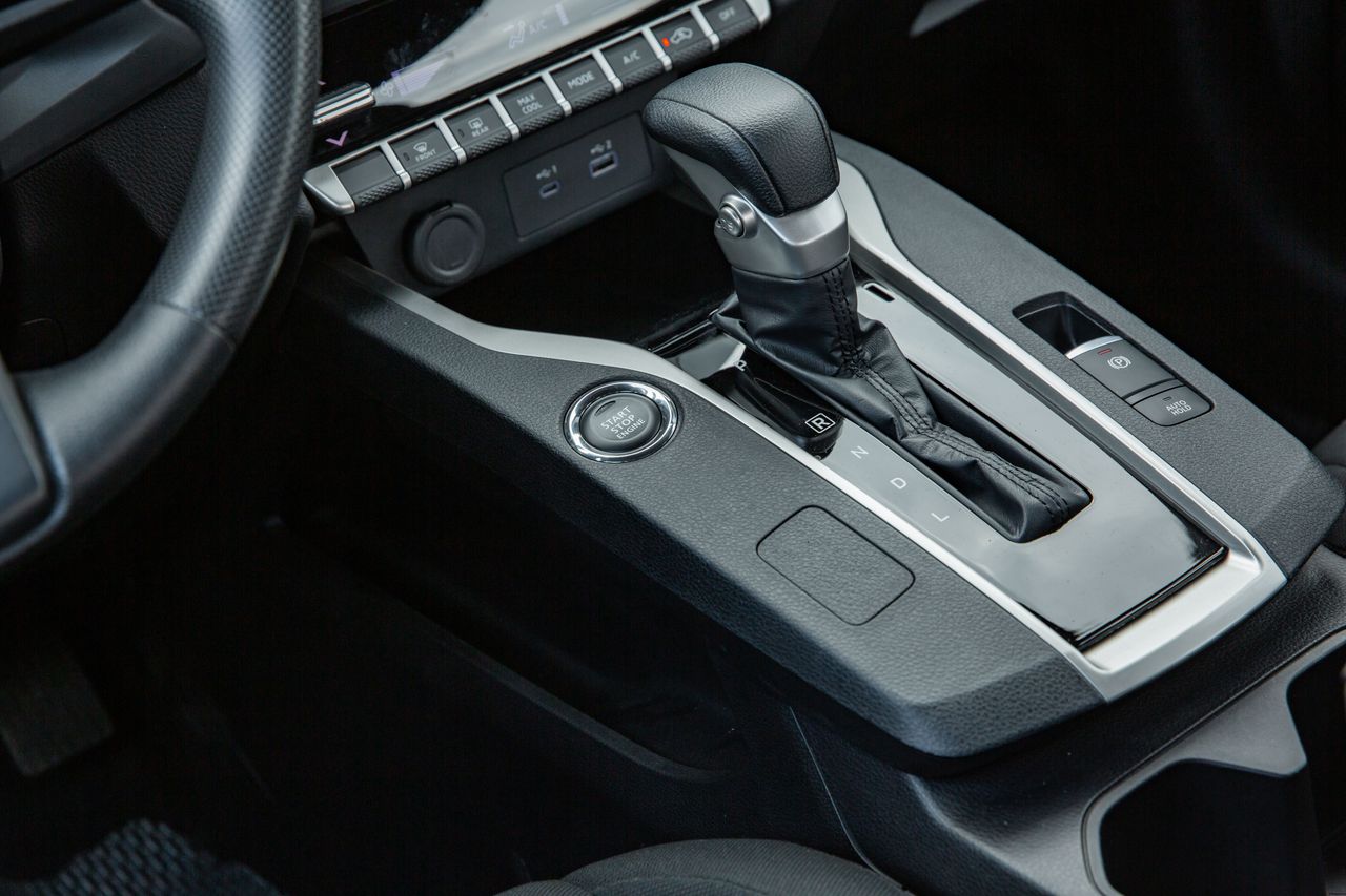 Cần số trên Mitsubishi XForce