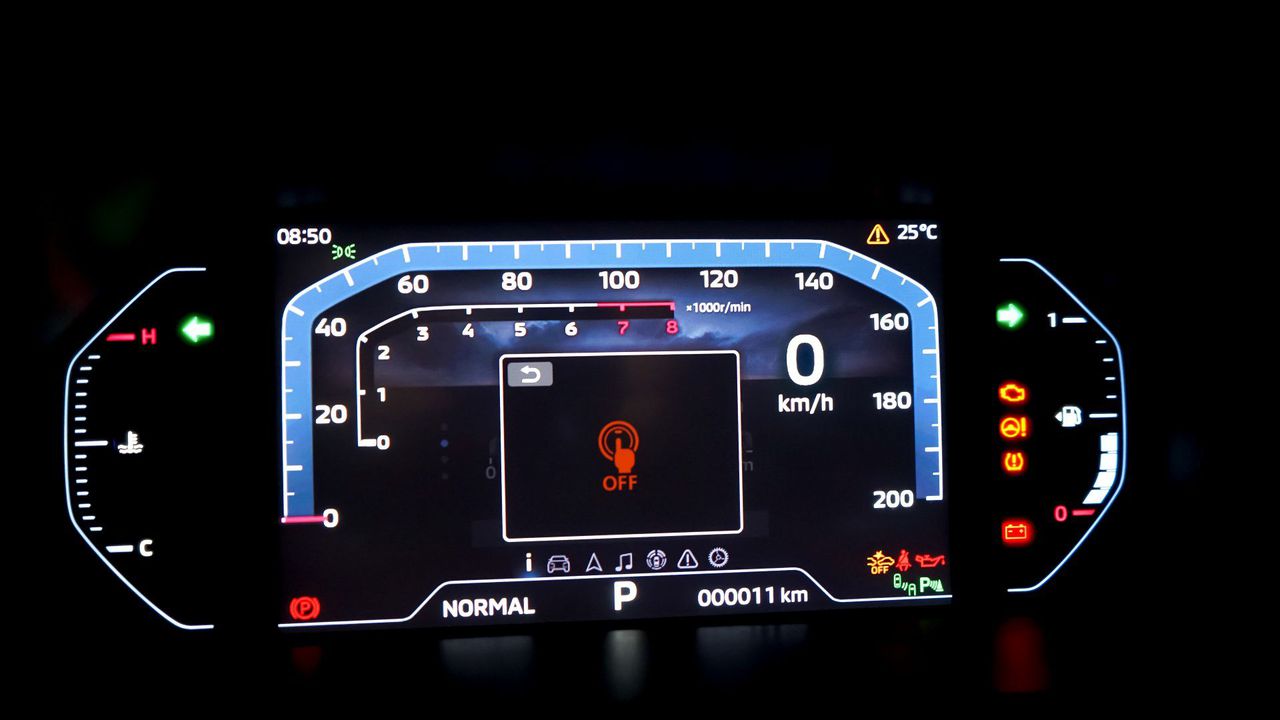 Màn hình trung tâm trên Mitsubishi XForce